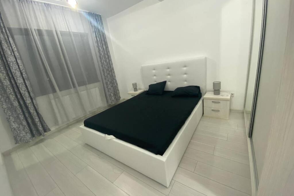 - Drumul Taberei Parc Appartamento *